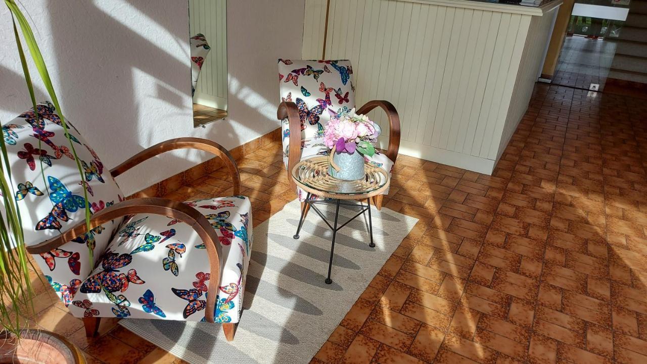 Hotel Brun Saint-Lattier 외부 사진