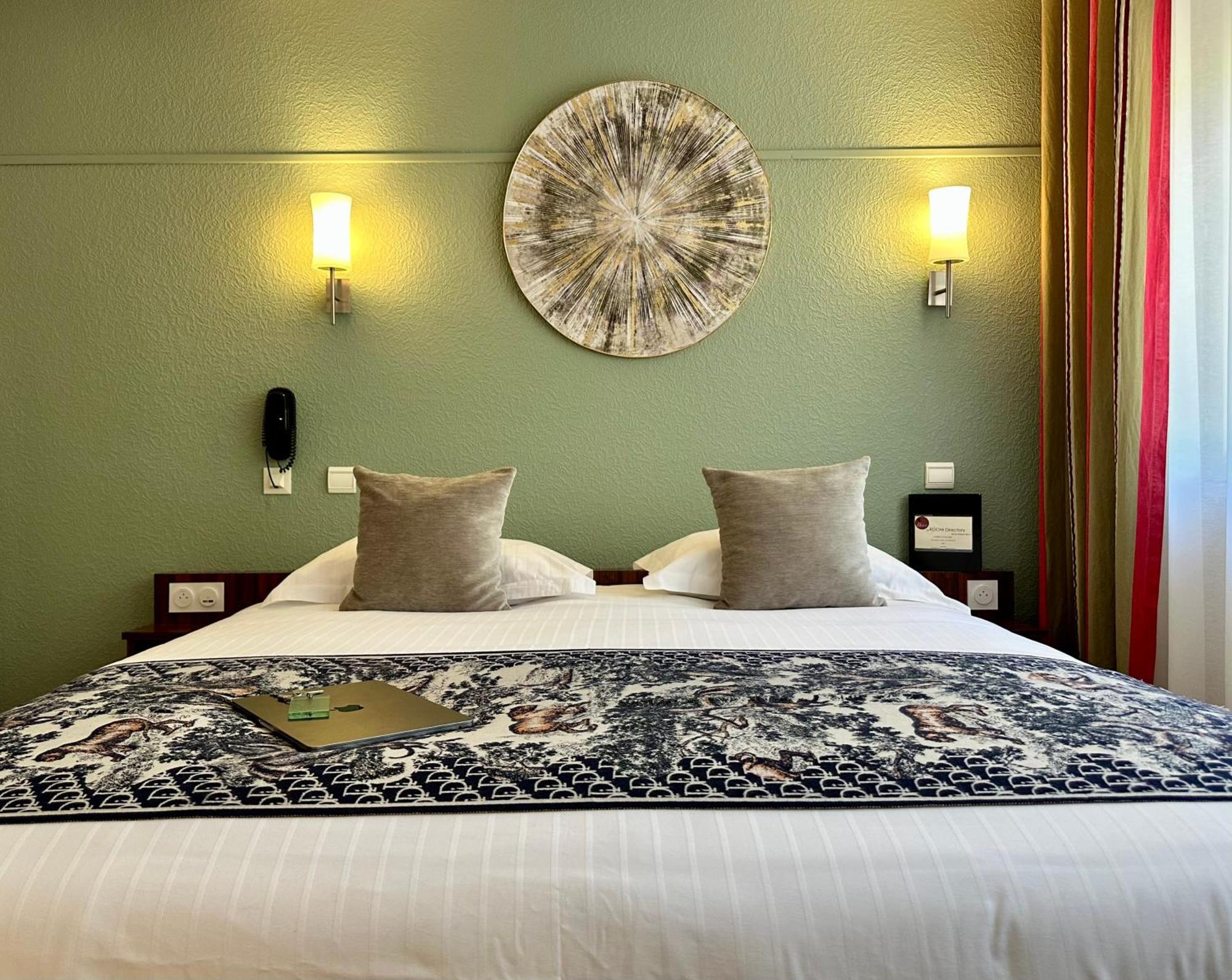 Hotel Brun Saint-Lattier 외부 사진