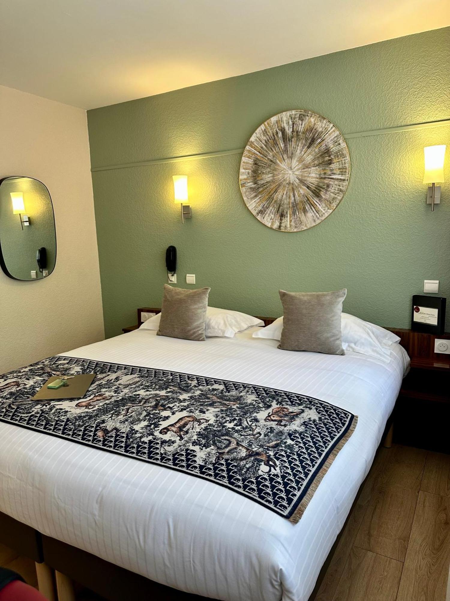 Hotel Brun Saint-Lattier 외부 사진